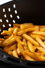 french fries in air fryer cooked
