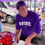 vertical kstate tailgater of the game