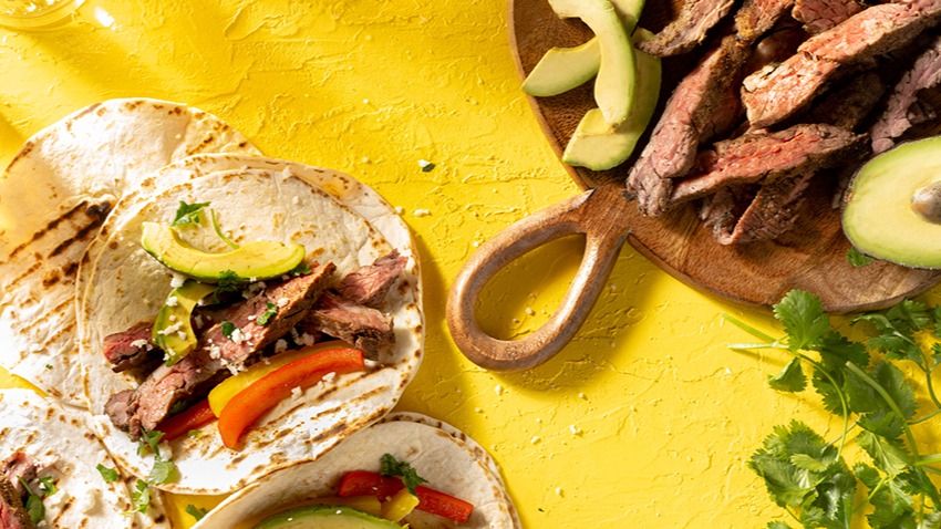 websitetaco-shoot-126-edit.jpg smoked skirt steak tacos alex pope kansas beef council