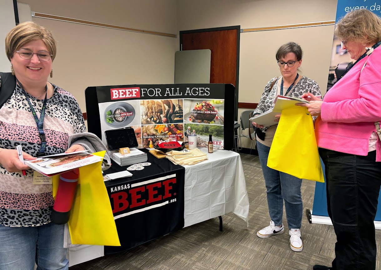 ff9bc697-e0bf-ae18-204d-bb1886c82624.jpg Missouri-Kansas Association for Cardiovascular and Pulmonary Rehabilitation conference Kansas Beef Council booth