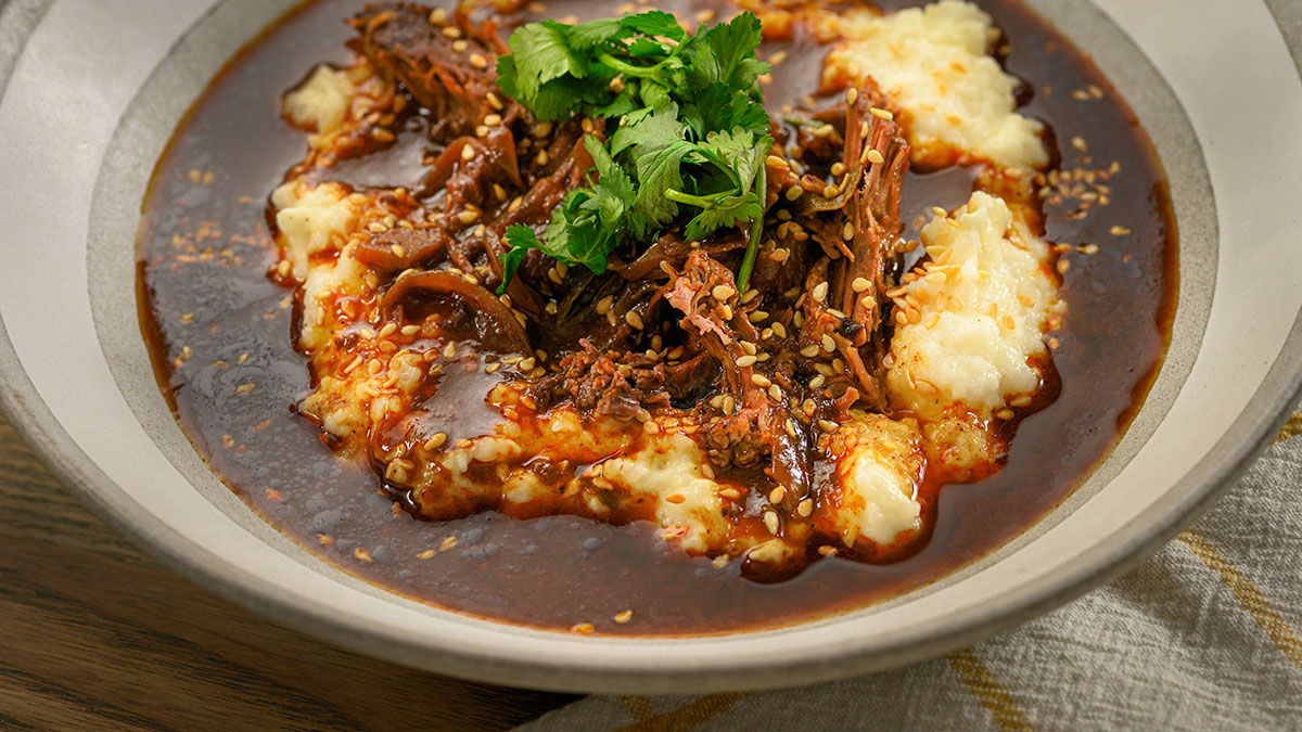 molethumb Beef mole instant pot recipe