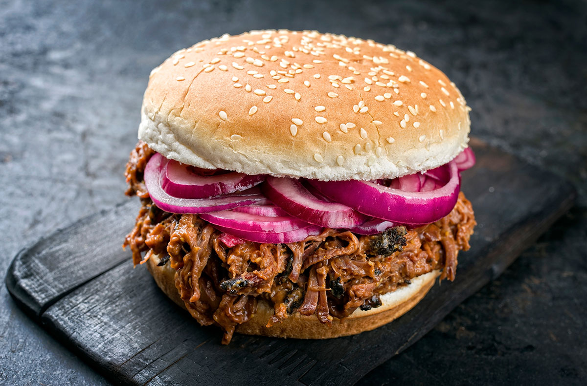 shutterstock_1573994458 bbq beef sandwich shredded beef roast meal prep