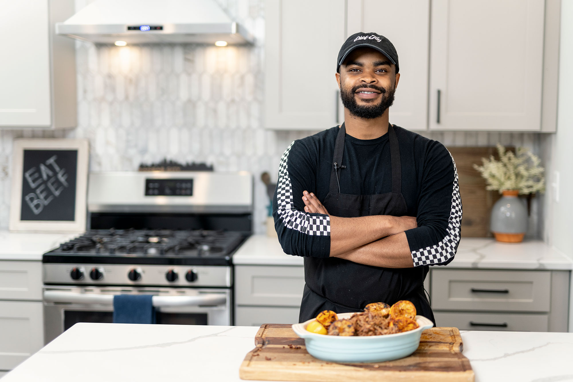 how to cook brisket in the oven.jpg Join Kansas City Chef and Hell's Kitchen contestant Chef J as he teaches you how to make brisket in your oven.